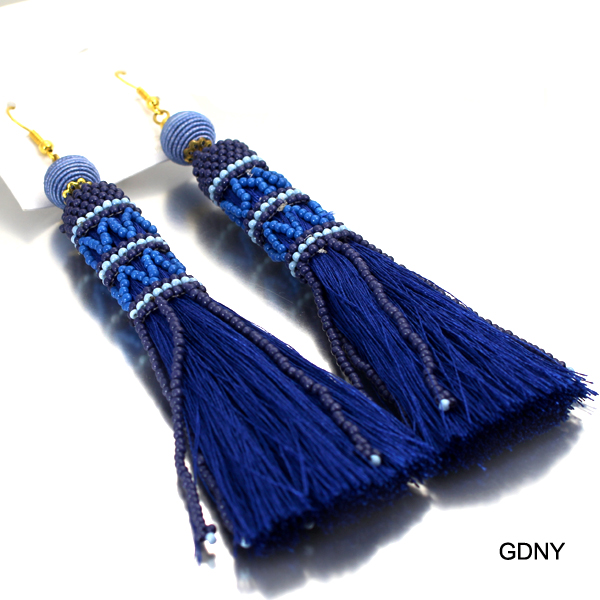 FASHION BALL W TASSEL ER(EF0082-AE1834)