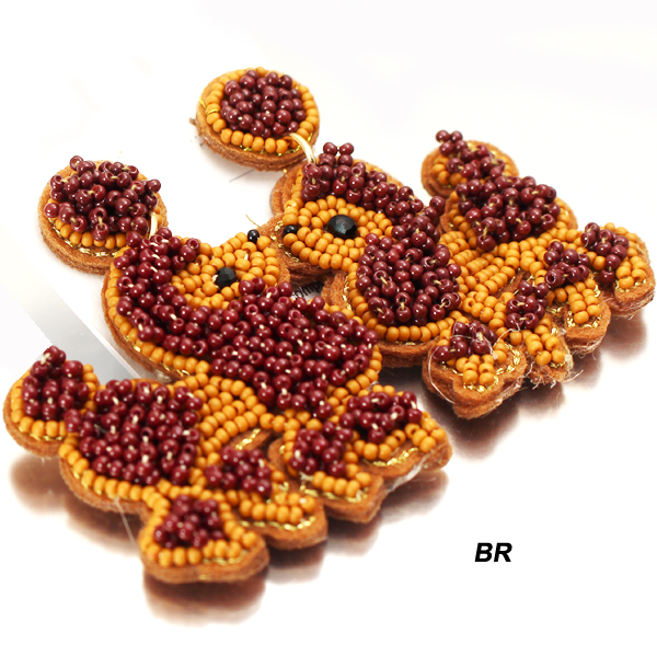 FASHION POODLE SEED BEAD ER(EF1081-EB0008)