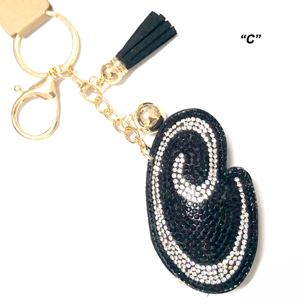 "C"FASHION ALPHABET KEY CHAIN(KM0060-KC0055)