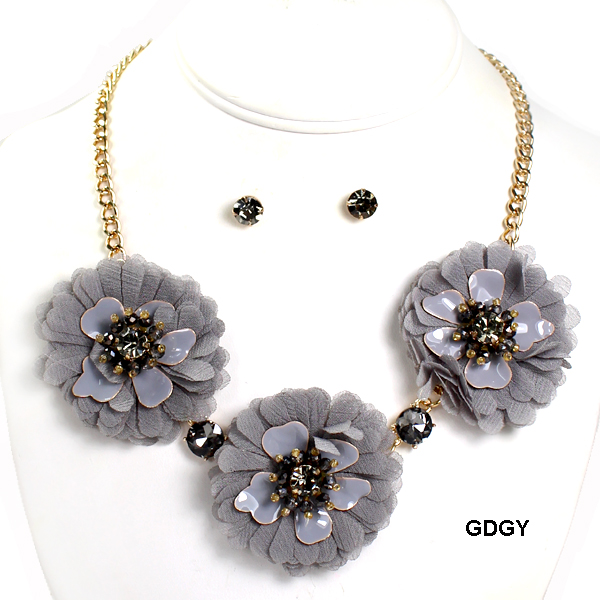 FASHION FLOWER STATEMENT NK SET18"(NT0546-MNE7103)