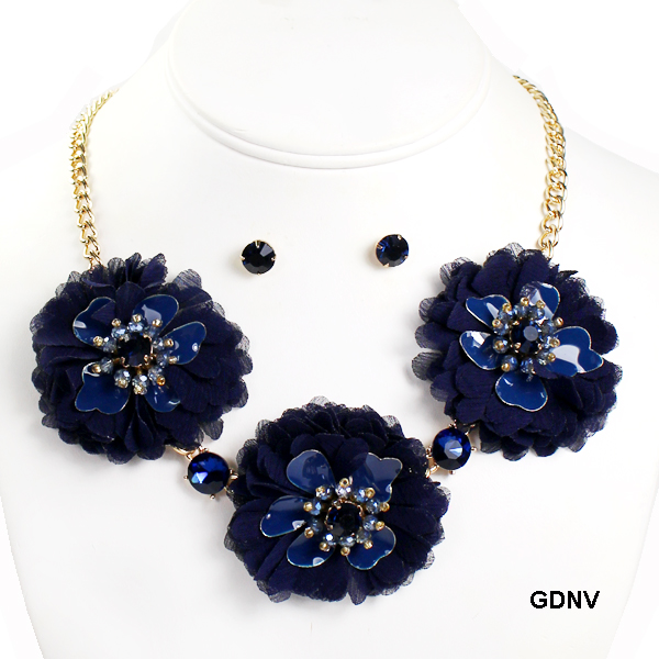 FASHION FLOWER STATEMENT NK SET18"(NT0546-MNE7103)