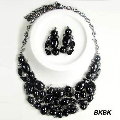 FASHION PEARL STONE NK SET(NT0903-PRS1299)